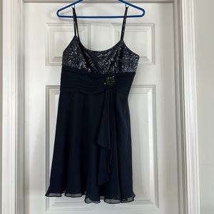 BCBG Navy Dress, size 8 but fits more like a size 6. Lightweight and flowy.